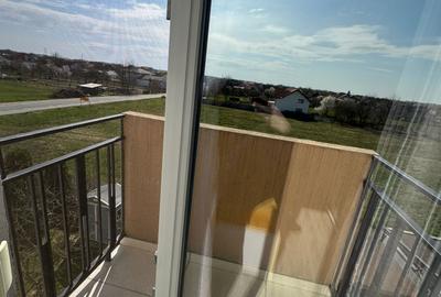 Apartament cu 2 camere decomandat în Ghiroda - 4