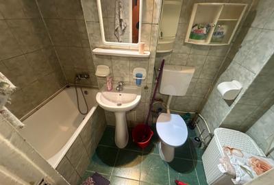 Garsonieră decomandată, mobilată în Titan - 5