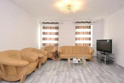 Apartament cu 3 camere decomandat în Berceni - 1