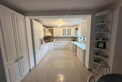 Casă cu 3 camere cu Teren 2994 Mp în Ogrezeni - 8