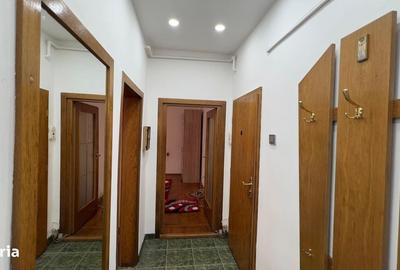 Garsonieră în Petros - 2