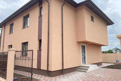 Casa tip duplex, Toate utilitatile, Comision 0% - 4