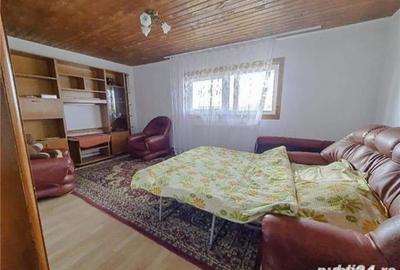 Casă cu 5 camere cu Teren 342 Mp în Costești - 2