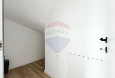 Casă cu 5 camere cu Canalizare în Pipera - 12