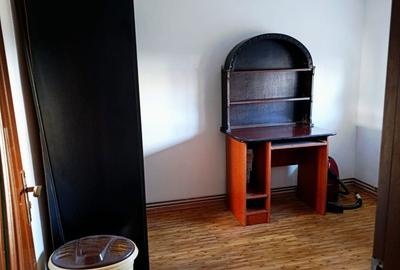 Apartament cu 3 camere semidecomandat în Almașu Mic - 5