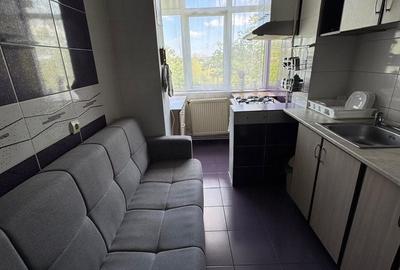Apartament cu 2 camere semidecomandat, mobilat în Micro 16 - 6