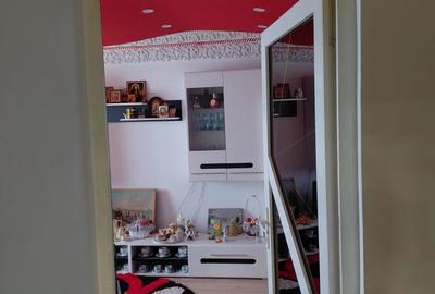 Apartament cu 2 camere decomandat în Rahova - 1