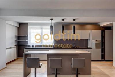 Apartament cu 3 camere decomandat, mobilat în Iancu Nicolae