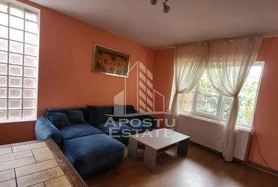 Casă cu 7 camere cu Teren 550 Mp în Dudeștii Noi - 18