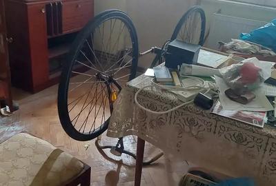 Vand apartament ?i pamant direct de la proprietar cu 3 camere decomandate - 6