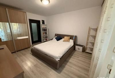 Inchiriez apartament 2 camere - 10