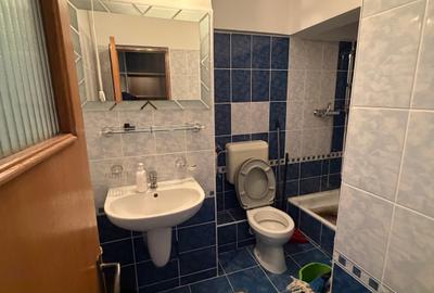Bd. Unirii colt cu Traian - apartament 4 camere foarte spatios - 10