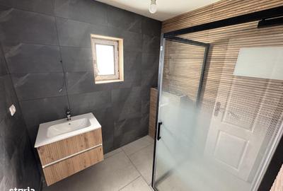 Casă cu 3 camere cu Teren 400 Mp în Tomești - 4