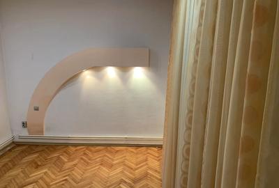 Apartament cu 3 camere decomandat în Central - 7