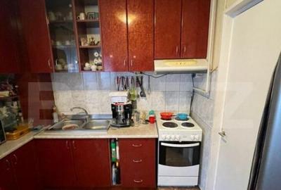 Apartament cu 4 camere , 79 mp, zona Micro 17 - 5