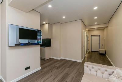 Apartament cu 2 camere decomandat în Tei