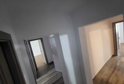 Apartament cu 3 camere decomandat în Mioriței - 8