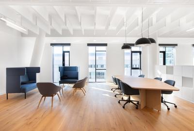 Spațiu de birou privat pentru 3 persoane în Regus City Centre Spațiu de birou privat pentru 3 persoane în Regus City Centre - 6