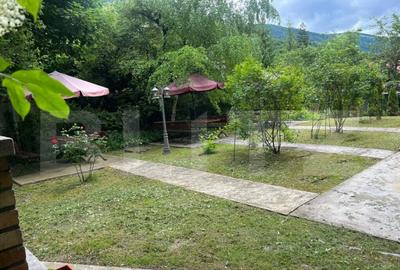 Pensiune 6 camere duble + 1 apartament + garsoniera Sinaia - 9