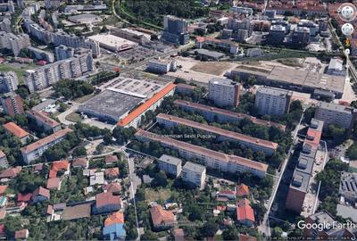 Apartament cu 3 camere semidecomandat în Central - 1