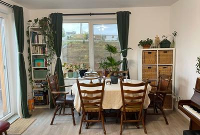 Apartament cu 4 camere si parcare cu CF