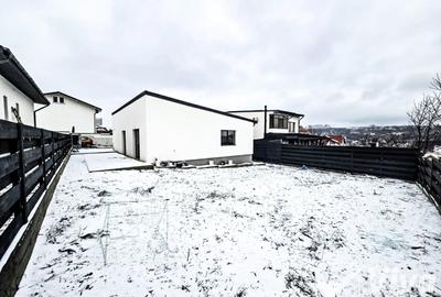 Casă individuală cu 4 camere cu Canalizare în Valea Lupului - 10