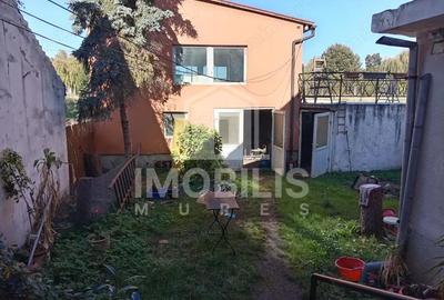 Casă cu 4 camere cu Canalizare în 7 Noiembrie - 7