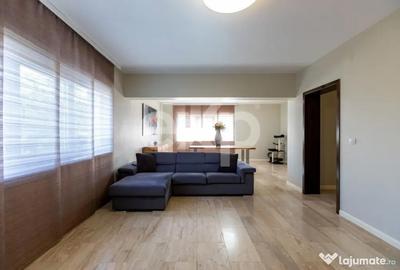 Casă cu 5 camere cu Teren 254 Mp în 9 Mai - 10