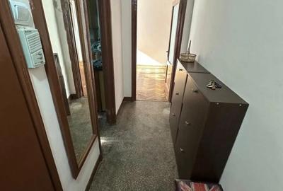Apartament 3 camere in Calea Bucure?ti, etajul 1 4 - 2