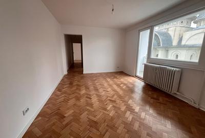 Apartament cu 3 camere semidecomandat în Gheorgheni - 2