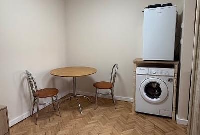 Garsonieră decomandată, mobilată în Fabric - 8