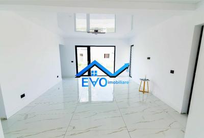 Casă cu 4 camere cu Teren 300 Mp în Rediu - 5