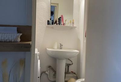 Apartament cu 3 camere decomandat în Florilor - 7