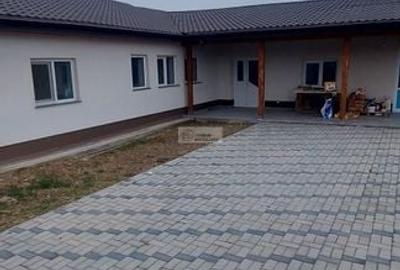 Casa de vânzare , 125mp, Odobești - 2
