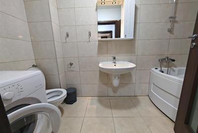 Apartament cu 2 camere decomandat, mobilat în Tractorul - 7