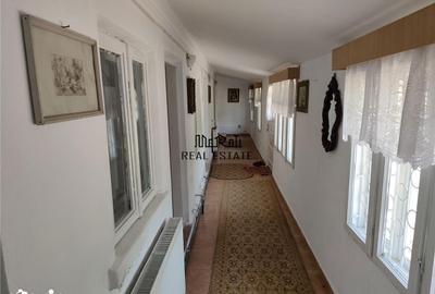 Casă cu 5 camere cu Canalizare în Central - 15