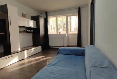 Apartament cu 2 camere semidecomandat în Central - 1
