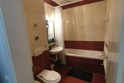 Apartament cu 2 camere decomandat în Avantgarden