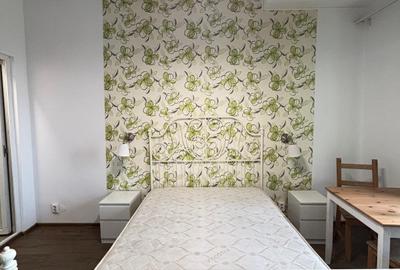 Garsonieră decomandată, mobilată în Universitate - 10