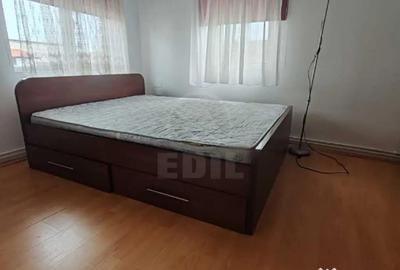 Casă cu 4 camere cu Teren 100 Mp în Florești