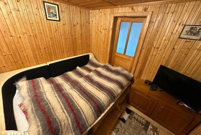 Casă cu 8 camere cu Teren 971 Mp în Cârțișoara - 6