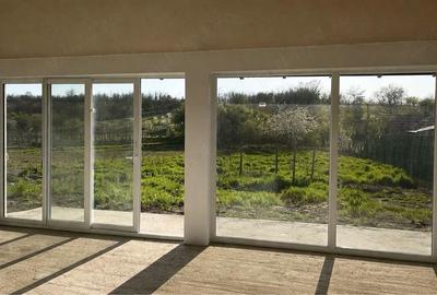 Casă cu Teren 2143 Mp în Ștefănești - 5