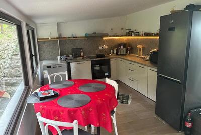 Casă cu 3 camere cu Teren 374 Mp în Central - 5