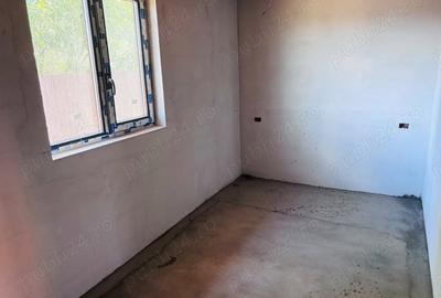Casă cu 4 camere în Boțârlău - 5