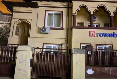 Casă cu 4 camere în Trivale - 1