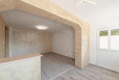 Casa cu acces rapid din Bld. Nicolae Balcescu Uiasca, st - 8