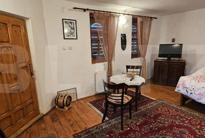 Casă cu 5 camere cu Teren 400 Mp în Central - 2