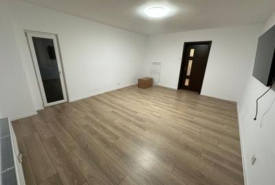 Apartament cu 3 camere decomandat în Calea Călărașilor - 5