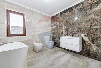 Casă cu 5 camere cu Teren 500 Mp în Sânleani - 3