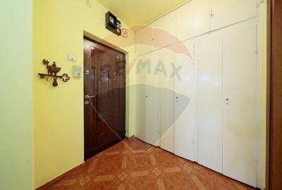 Apartament cu 2 camere, Tractorul! - 5